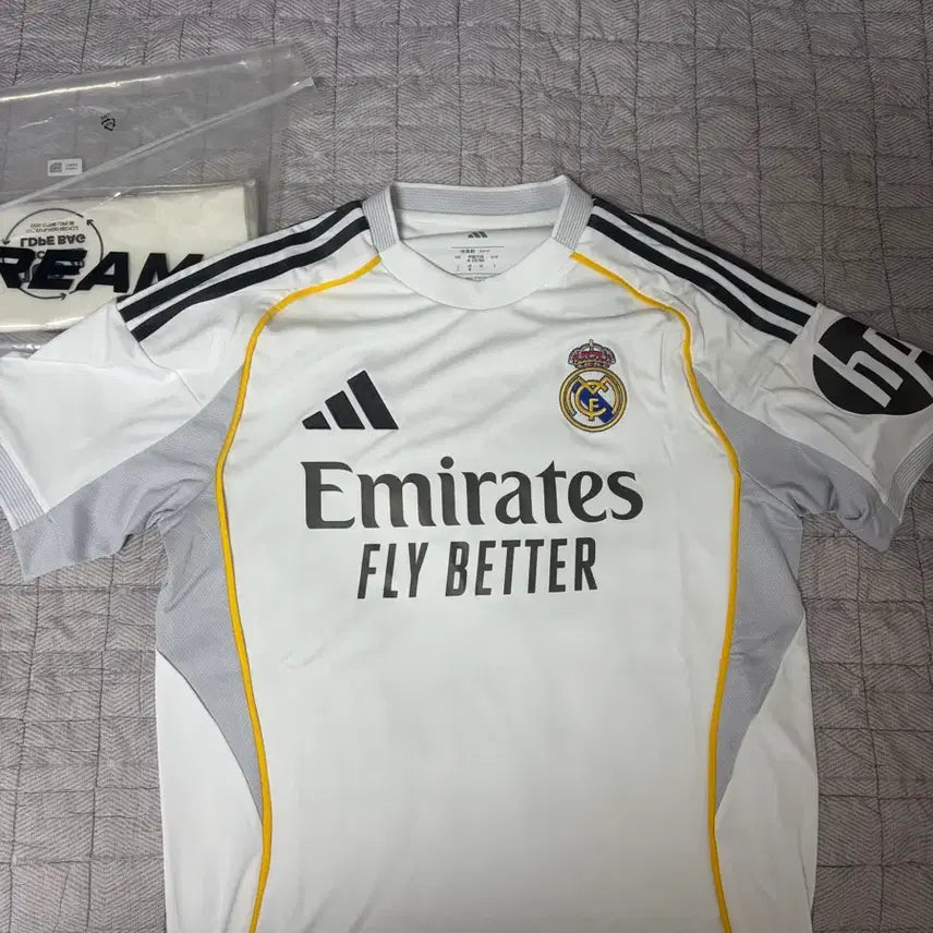 [BUNJANG] Real Madrid 25/26 Size M Jersey / 레알마드리드 25/26 m사이즈