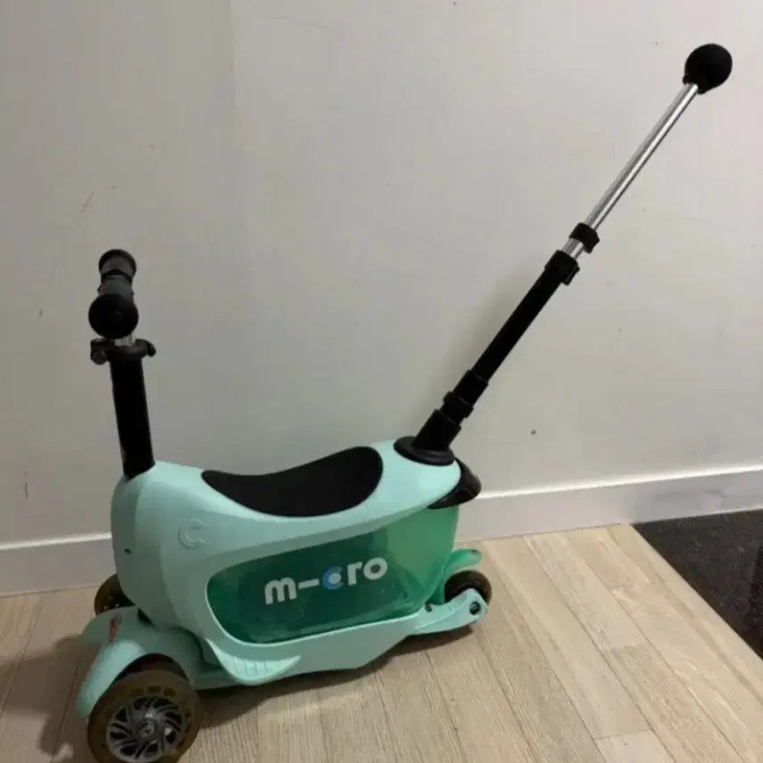 [BUNJANG] Micro Kickboard Mini 2go LED Push Bar / 마이크로킥보드 미니투고LED+푸쉬바