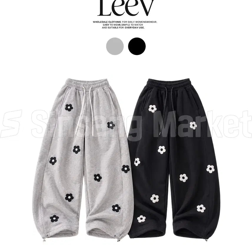 [BUNJANG] Summer Mini Flower Patch Slant Pocket Curved Training Pants / [빠른발송] 거래처사진 미니 플라워 패치 트레이닝 팬츠 핀턱 커브 여름