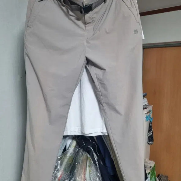 [BUNJANG] KOLON SPORT Beige Summer Pants (Size 86/34) / (새옷 수준)코오롱스포츠 베이지색  팬츠 86 34사이즈  여름용