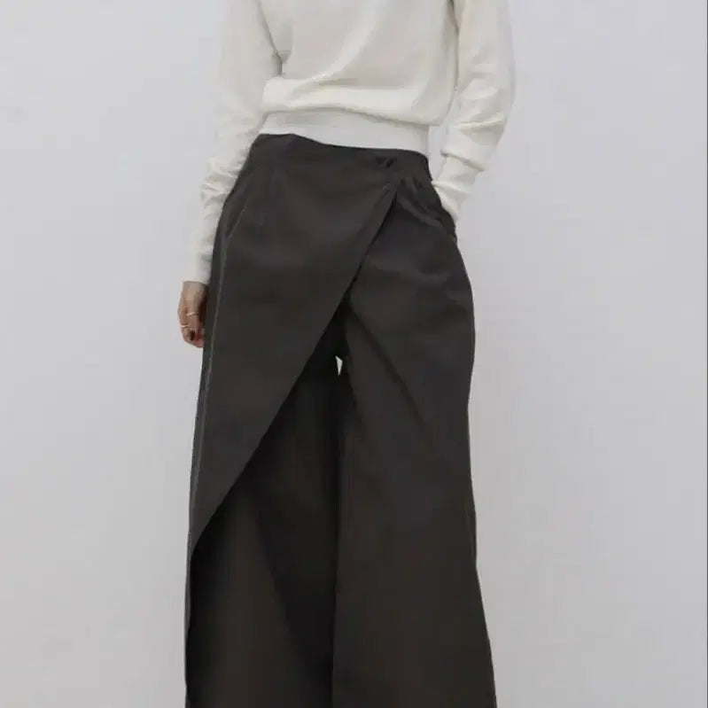 [BUNJANG] Trimingbird Oblique Wrap Pants Charcoal Brown S / (새상품) 트리밍버드 랩팬츠 차콜브라운 S