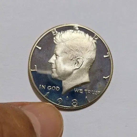 [BUNJANG] 1981 USA Kennedy Half Dollar 50 Cent Matte Proof Coin / 미국 1981년(s) 케네디 하프달러 50센트 무광프루프 주화(외국동전)