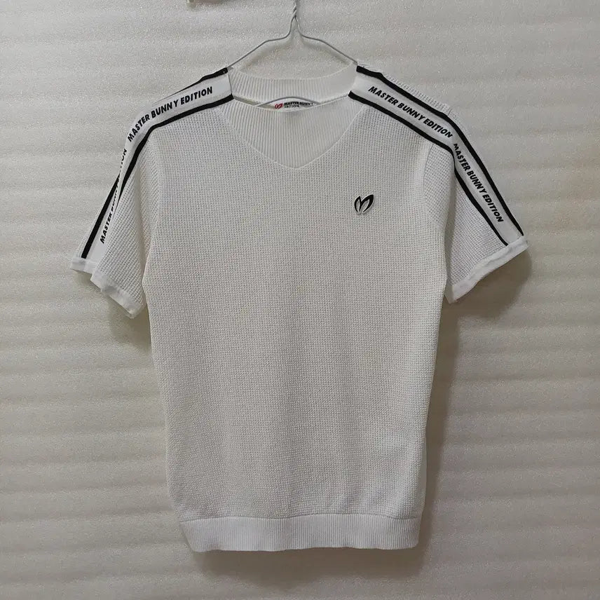 [BUNJANG] Master Bunny Edition Golf Mesh Short-Sleeve Knit Tee Women's / 마스터바니 골프 망사 메쉬 반팔 니트 티 여성 S M 흰색 사랑봉봉