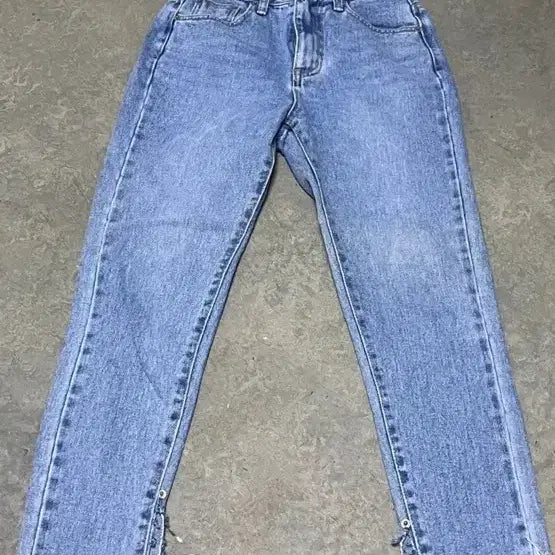 [BUNJANG] JEGB (제곱) S Size Straight Fit Denim Pants / 제곱 청바지 S사이즈 일자바지 일자핏 일자데님