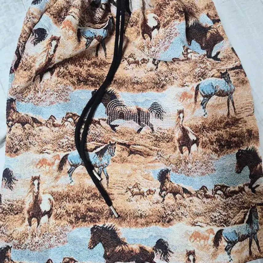 [BUNJANG] NOTNEW Horse Drawstring Bag / 낫뉴 (NOTNEW) 홀스 로우스트링백