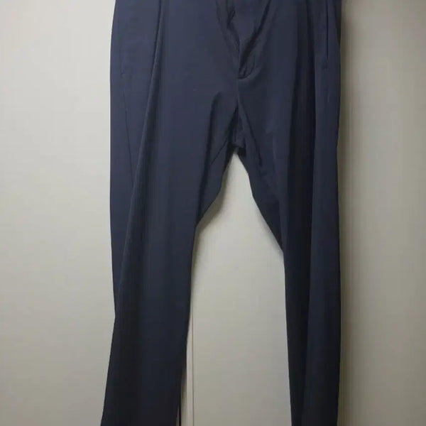 [BUNJANG] Theory Neoteric Navy Size 34 / 띠어리 네오테릭 네이비 34