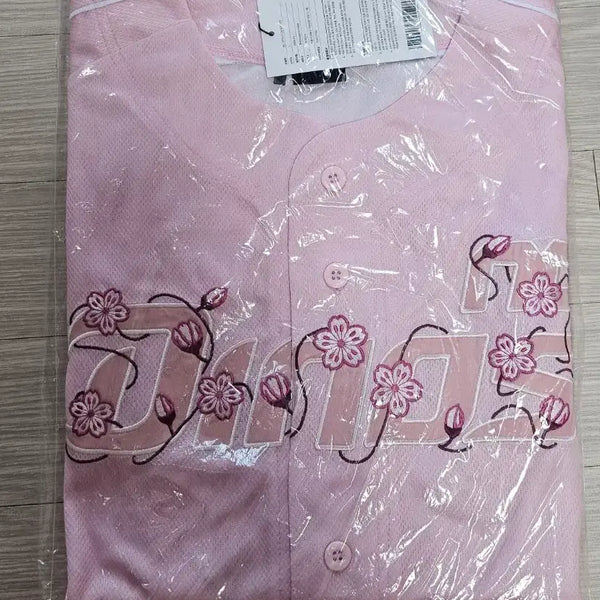 [BUNJANG] NC Dinos 2024 Cherry Blossom Jersey (Sealed) / nc다이노스 벚꽃 저지 미개봉