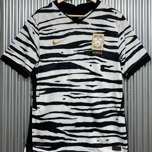 [BUNJANG] Nike South Korea National Team Away Jersey Tiger Pattern XL / [XL] 나이키 대한민국 국가대표 원정 유니폼 호랑이 패턴 4.9