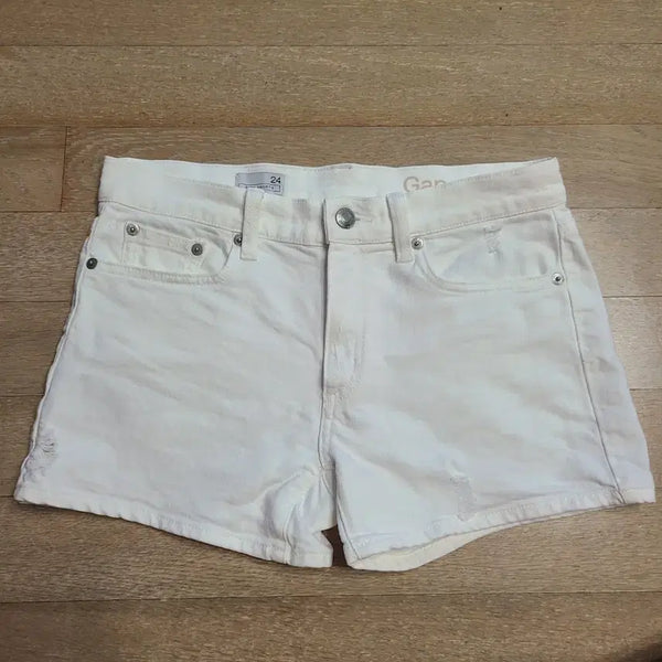 [BUNJANG] Vintage Gap White Low-Rise Distressed Denim Shorts / 빈티지 Gap 갭 화이트 숏팬츠 반바지 로우라이즈 데미지 와투케 y2k