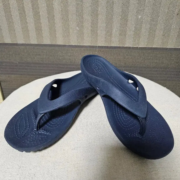 [BUNJANG] Crocs Navy Flip-Flops Size W5 (220) / 크록스 네이비 쪼리 W5 220