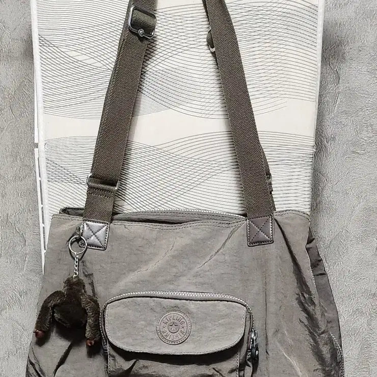 [BUNJANG] Kipling Tote Bag Khaki / 키플링 토트백 카키색