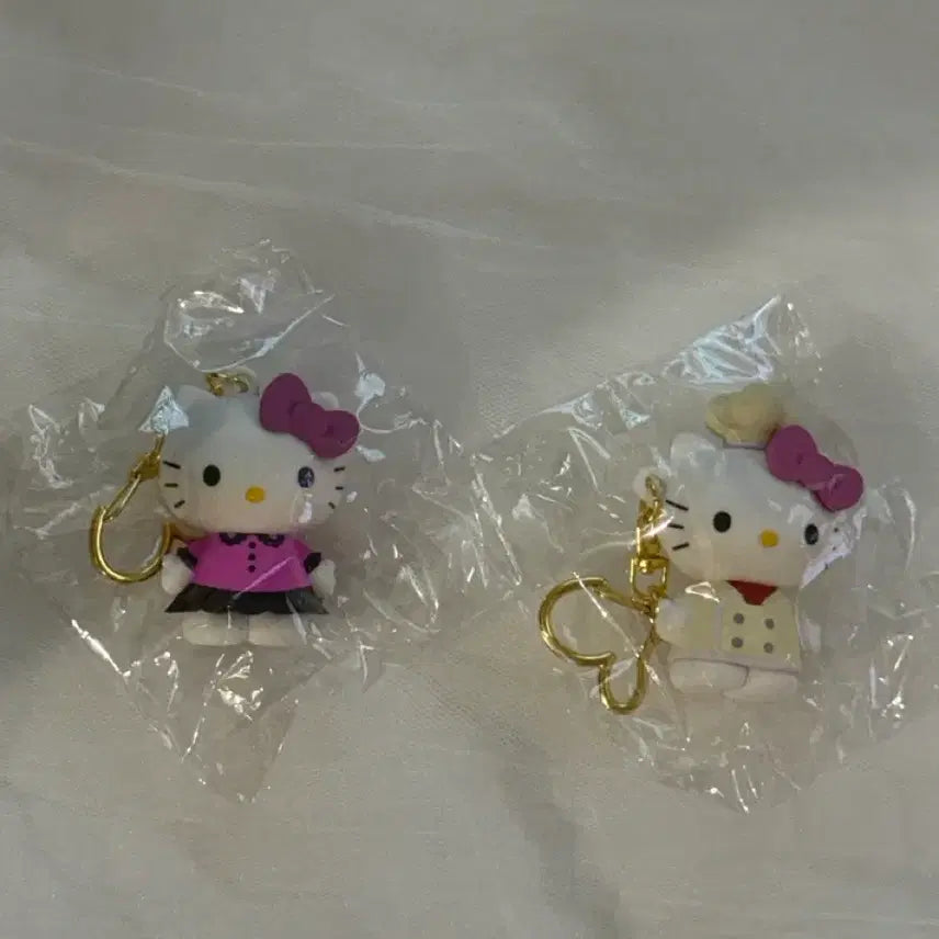 [BUNJANG] Sanrio Random Keychain Set / 산리오 랜덤키링 2개 세트