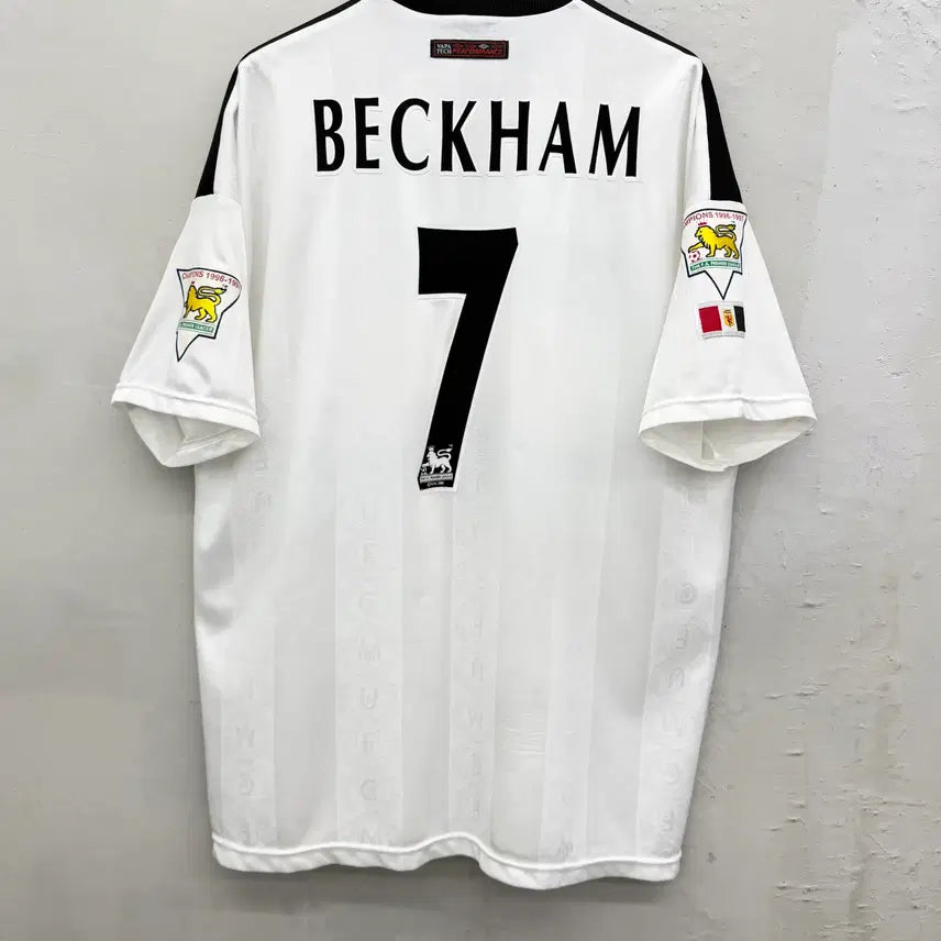 [BUNJANG] Umbro 97-99 Manchester United Away David Beckham Jersey 2XL / (2XL) 엄브로 97-99 맨체스터 유나이티드 어웨이 데이비드 베컴