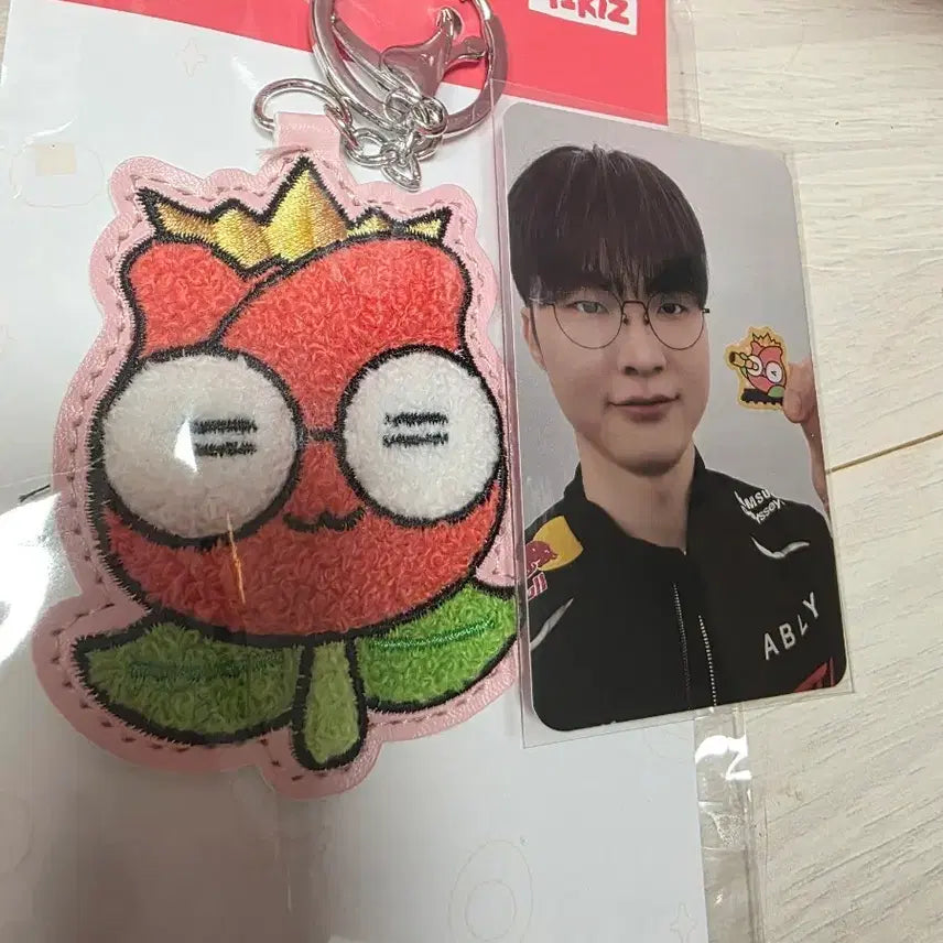 [BUNJANG] T1 Faker Tikklez Buckle Keychain Photocard Included / 티원 T1 페이커 티끌즈 부클 키링 t1klz faker