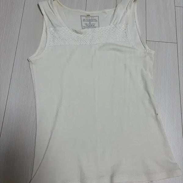 [BUNJANG] White Ivory Lace Sleeveless Top / 화이트 아이보리 레이스 민소매 탑