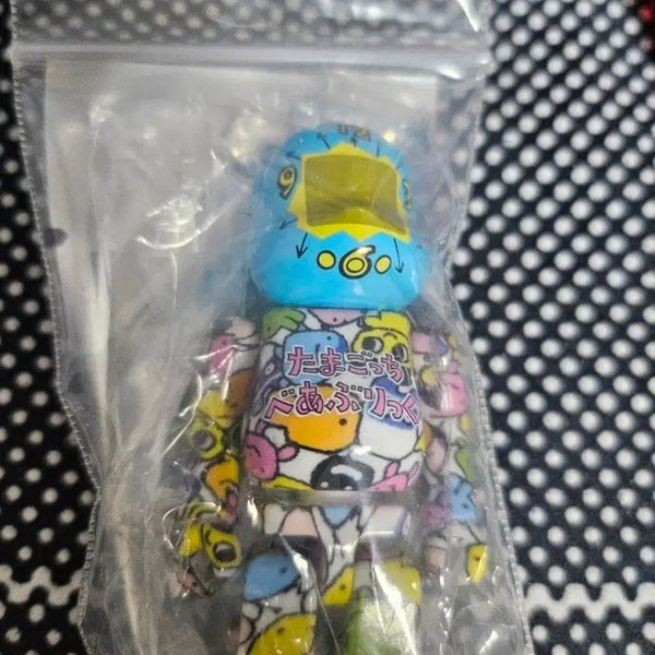 [BUNJANG] Bearbrick Tamagotchi 51st Edition Sealed / 베어브릭 다마고치 51탄 미개봉