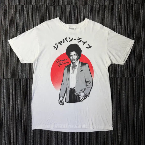 [BUNJANG] Bruno Mars White Graphic T-Shirt / 브루노 마스 화이트 그래픽 반팔 티셔츠
