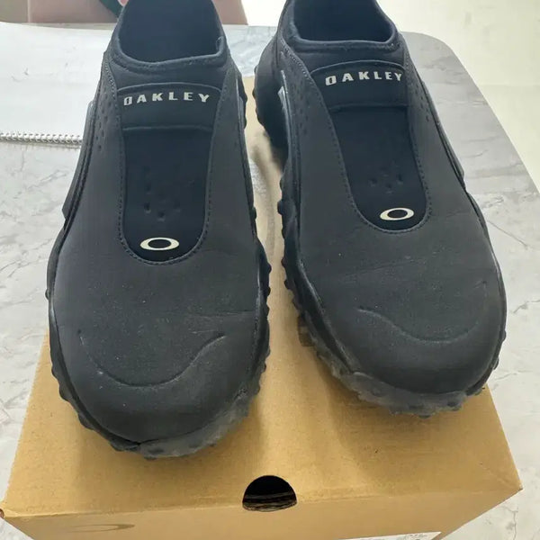 [BUNJANG] Oakley Edge Icon Blackout Sneakers / 오클리 엣지 아이콘 블랙 270