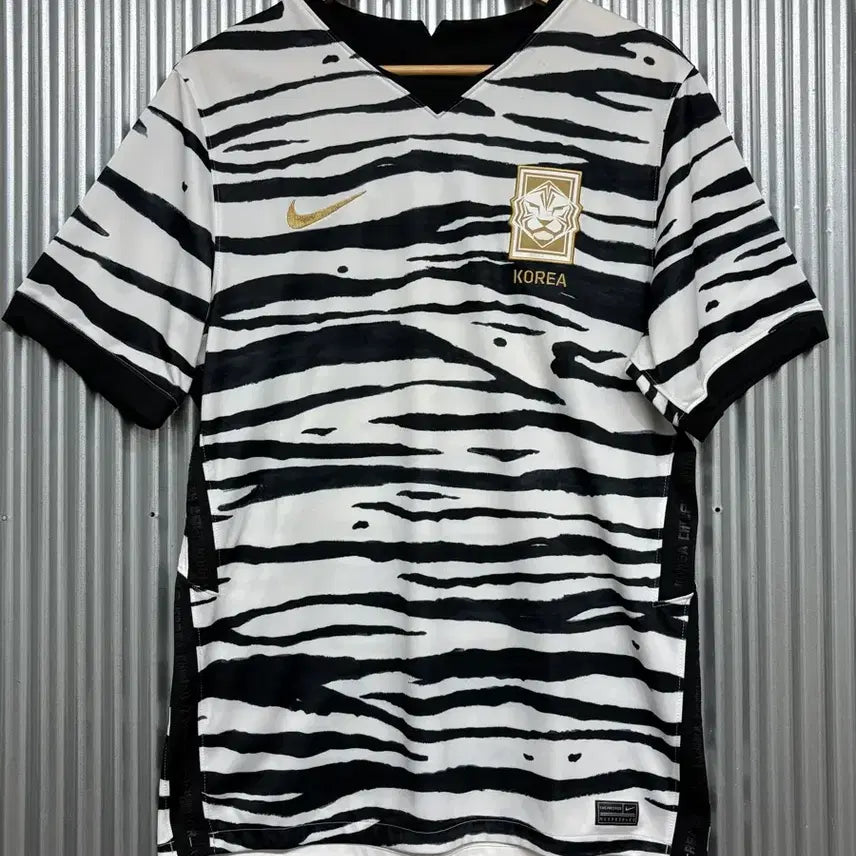 [BUNJANG] Nike South Korea National Team Away Football Jersey Tiger Pattern White XL / [XL] 나이키 대한민국 국가대표 원정 유니폼 호랑이 패턴 화이트 4.9