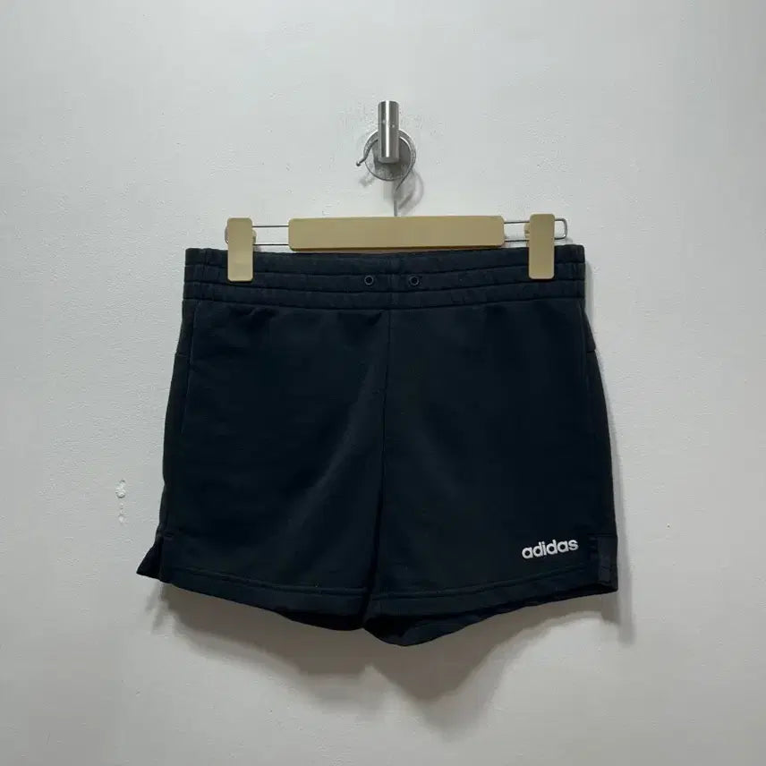 [BUNJANG] Adidas Black Shorts XS / 아디다스 반바지 블랙 XS