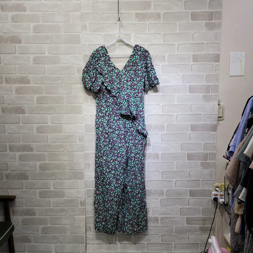 [BUNJANG] Flower Jumpsuit F / ㅈ209 플라워 점프슈트 F