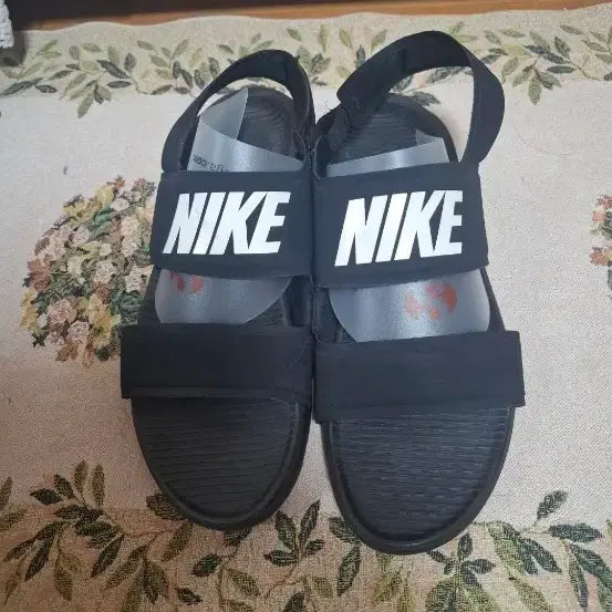 [BUNJANG] Nike Sandals / 나이키센들