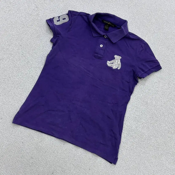 [BUNJANG] Teenie Weenie Women's Bear Embroidery Short-Sleeve Polo T-Shirt / FM 티니위니 여성 곰자수 반팔 카라 티셔츠 0701E