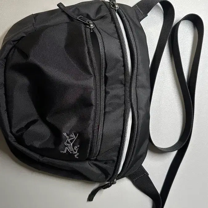 [BUNJANG] Arc'teryx Mantis 2 Black (Old Model) Waist Bag / 아크테릭스 맨티스2 블랙 구형