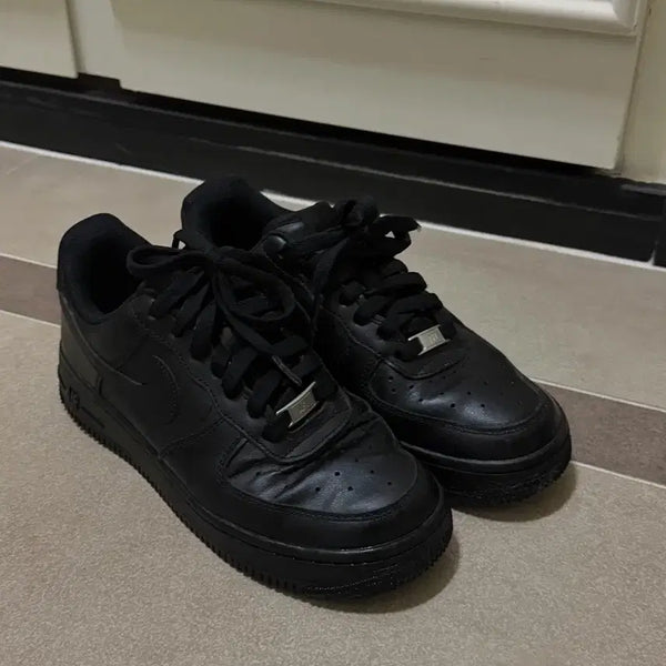 [BUNJANG] Nike Air Force 1 Triple Black Women's / 나이키 에어포스 트리플블랙 w240