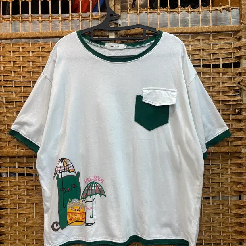 [BUNJANG] White Cat Graphic Cotton Short-Sleeve T-Shirt / 흰색 고양이 캐릭터 반팔 티셔츠
