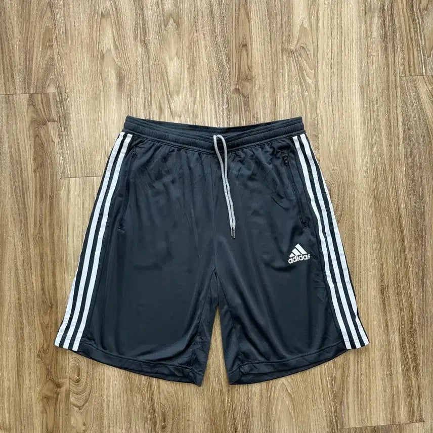 [BUNJANG] Adidas Grey Shorts 2XL / 아디다스 그레이 반바지 2XL