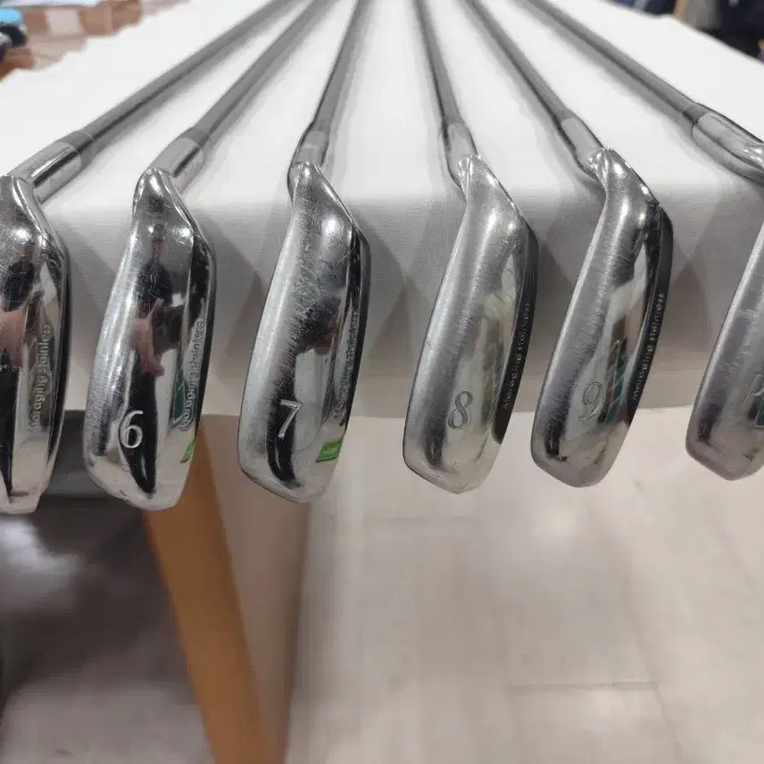 [BUNJANG] McGregor Macgregor Maceay EZ.on Dome Iron Set (5-P, 6 Clubs) / 일본 맥그리거 아이언 MACEAY EZ.on Dome (5-P).6개