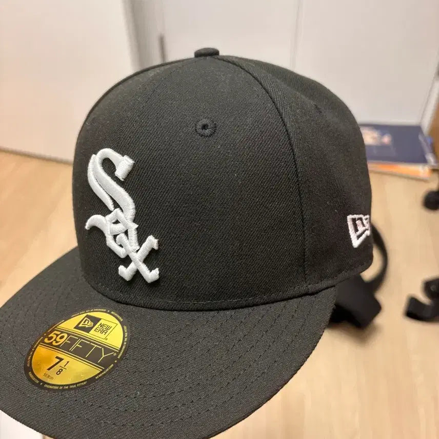 [BUNJANG] New Era 5950 Chicago White Sox Black Fitted Hat / 뉴에라 5950 시카고 화이트삭스 블랙