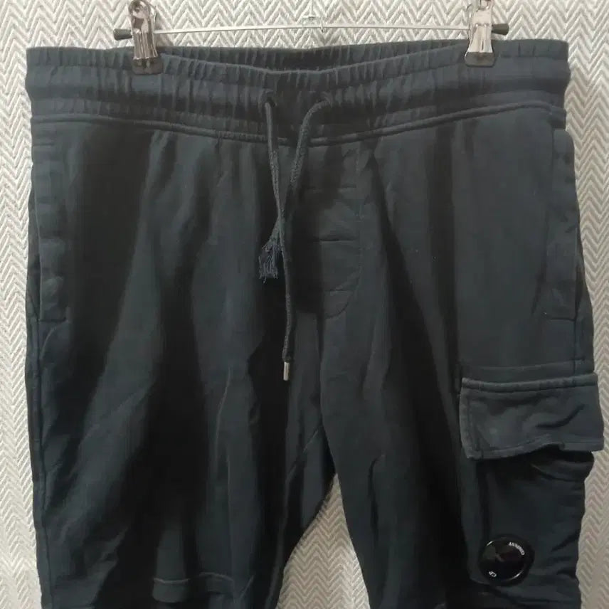 [BUNJANG] CP Company Black Shorts / CP컴퍼니 반바지 검정색