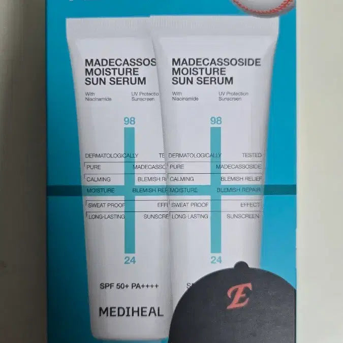 [BUNJANG] Mediheal Madecassoside Moisture Sun Serum 2-Pack + Hanwha Carabiner Keyring Set / 메디힐 마데카소사이드 수분 선세럼 2개+한화 카라비너 키링