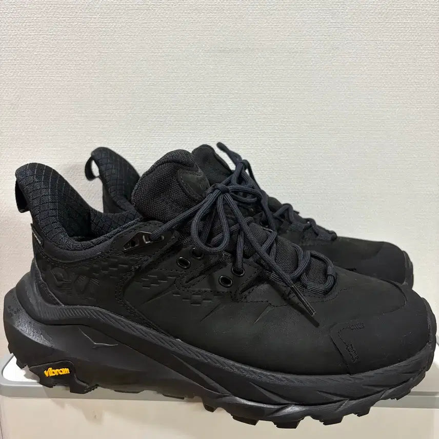 [BUNJANG] Hoka Women's Kaha 2 Low GTX / 호카 우먼 카하2 로우 GTX(245)
