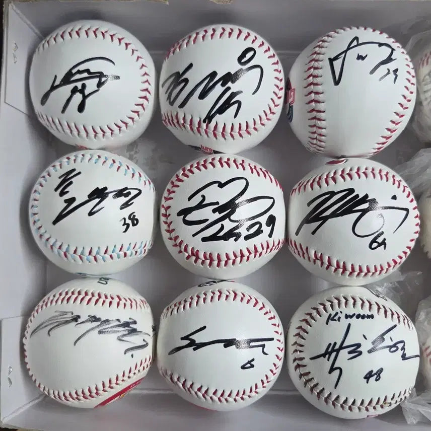 [BUNJANG] Autographed Baseball Collection / 야구공 로고볼 싸인볼