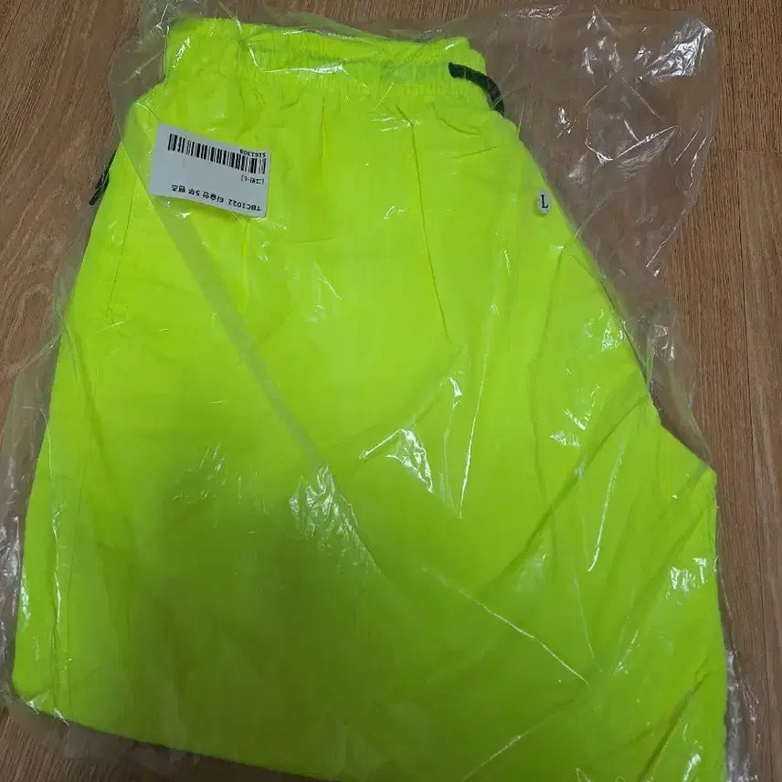 [BUNJANG] Harrison Homme Fluorescent Taslan 5-Length Shorts Pants (L) / 해리슨옴므 형광색 타슬린 5부 반바지 팬츠 L사이즈