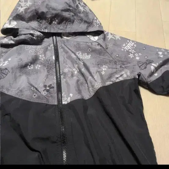 [BUNJANG] Nike Windrunner Jacket Grey/Black / 나이키 바람막이 윈드러너 그레이/블랙