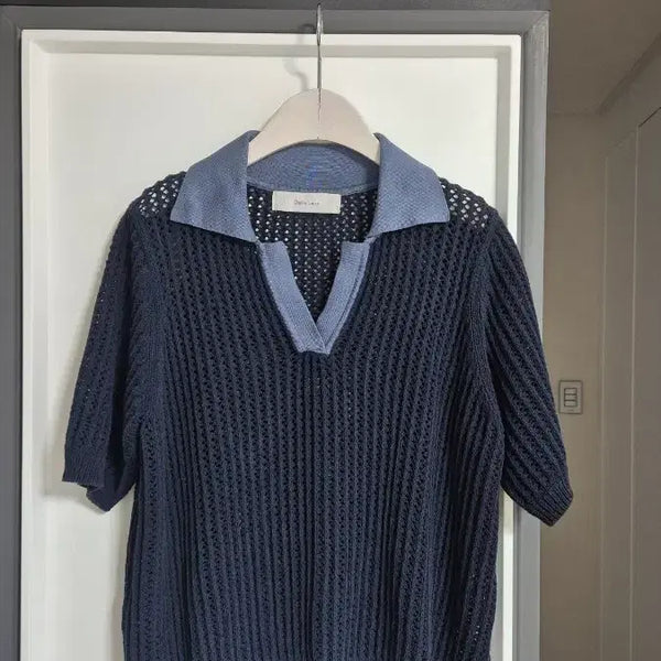 [BUNJANG] Delallana Navy Knit / 델라라나 니트