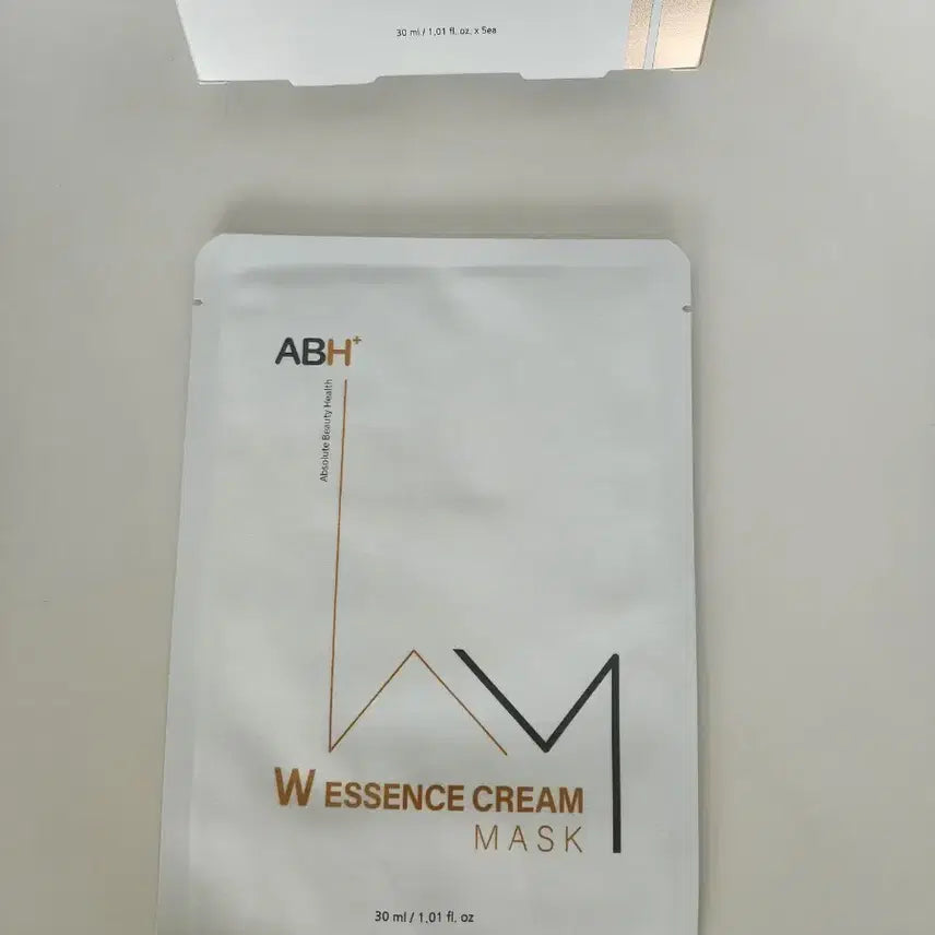 [BUNJANG] Seoul National University Hospital Dermatological Research Center ABH+ W Essence Cream Mask / 서울대병원 피부과 연구센터 화장품, abh+ W에센스 크림마스크