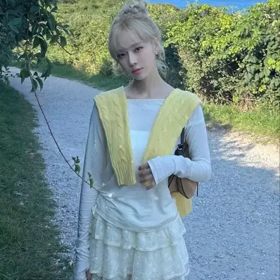 [BUNJANG] Winter Woven Mid Rise Tiered Mini Skirt / 윈터 착용 WOVEN MID RISE TIERED MINI  미니스커트