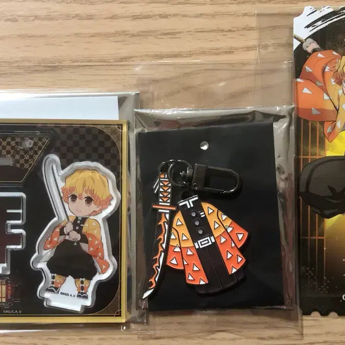 [BUNJANG] Demon Slayer Agatsuma Zenitsu Nichirin Sword Acrylic Stand w/ Special Bonus / 귀멸의 칼날 귀칼 팝업 아가츠마 젠이츠 일륜도 키링 아크릴 특전
