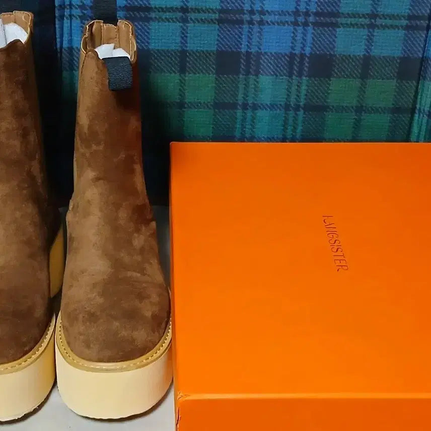 [BUNJANG] Kang Jae Mae Middle Chelsea Boots Brown / 강자매 미들 첼시 부츠 브라운