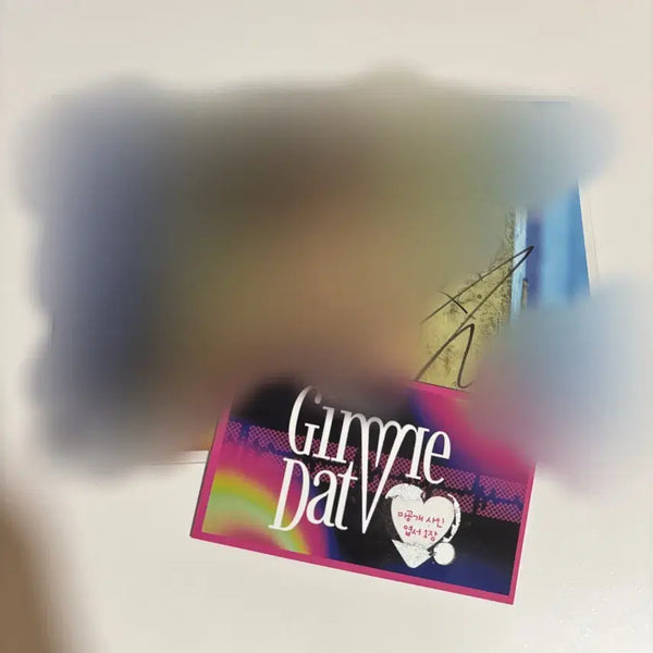 [BUNJANG]  (G)I-DLE Yuqi Signed POB Photocard / 아이들 우기 싸인 미공개 엽서 공방 럭드 idle 깁미댓럽