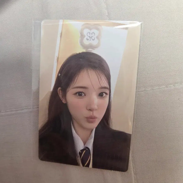 [BUNJANG] Hats To Hearts Hat's Heart Lightstick Yuha Photocard / 하투하 응원봉 유하 포카 하츠투하츠