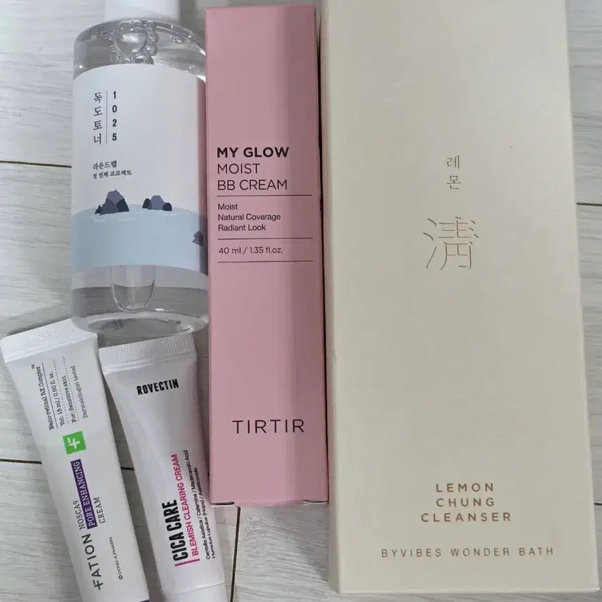 [BUNJANG] New Skincare Bundle (Cleanser, BB Cream, Toner, Cream) / 화장품 새상품 일괄(클렌징+ 비비+토너+크림)