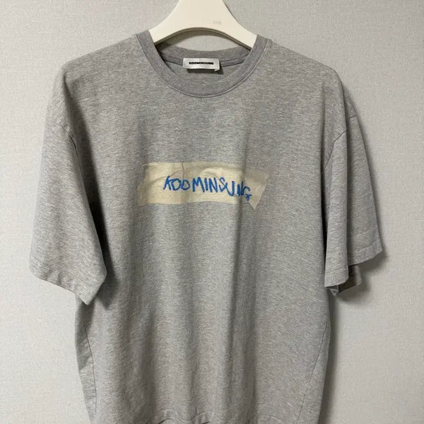 [BUNJANG] Guminseong Taping Short Sleeve T-Shirt / [L] 구민성 테이핑 반팔 티셔츠