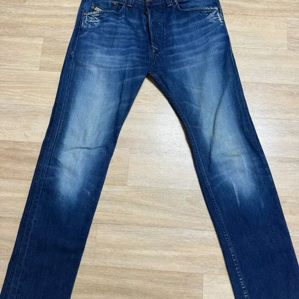 [BUNJANG] Diesel Daron Straight Fit Washed Jeans / 디젤 다론 진청바지 30사이즈