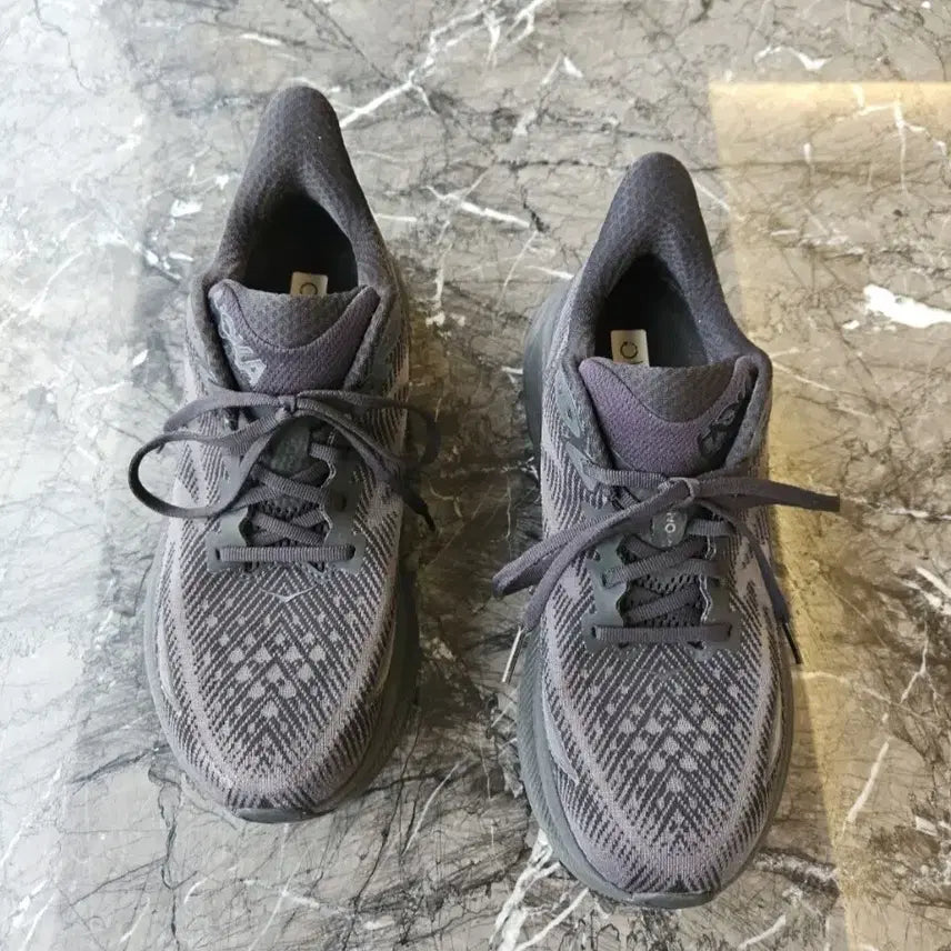 [BUNJANG] Hoka One One Clifton 9 Wide Running Shoes / 호카 오네오네 클리프톤9 9 Wide